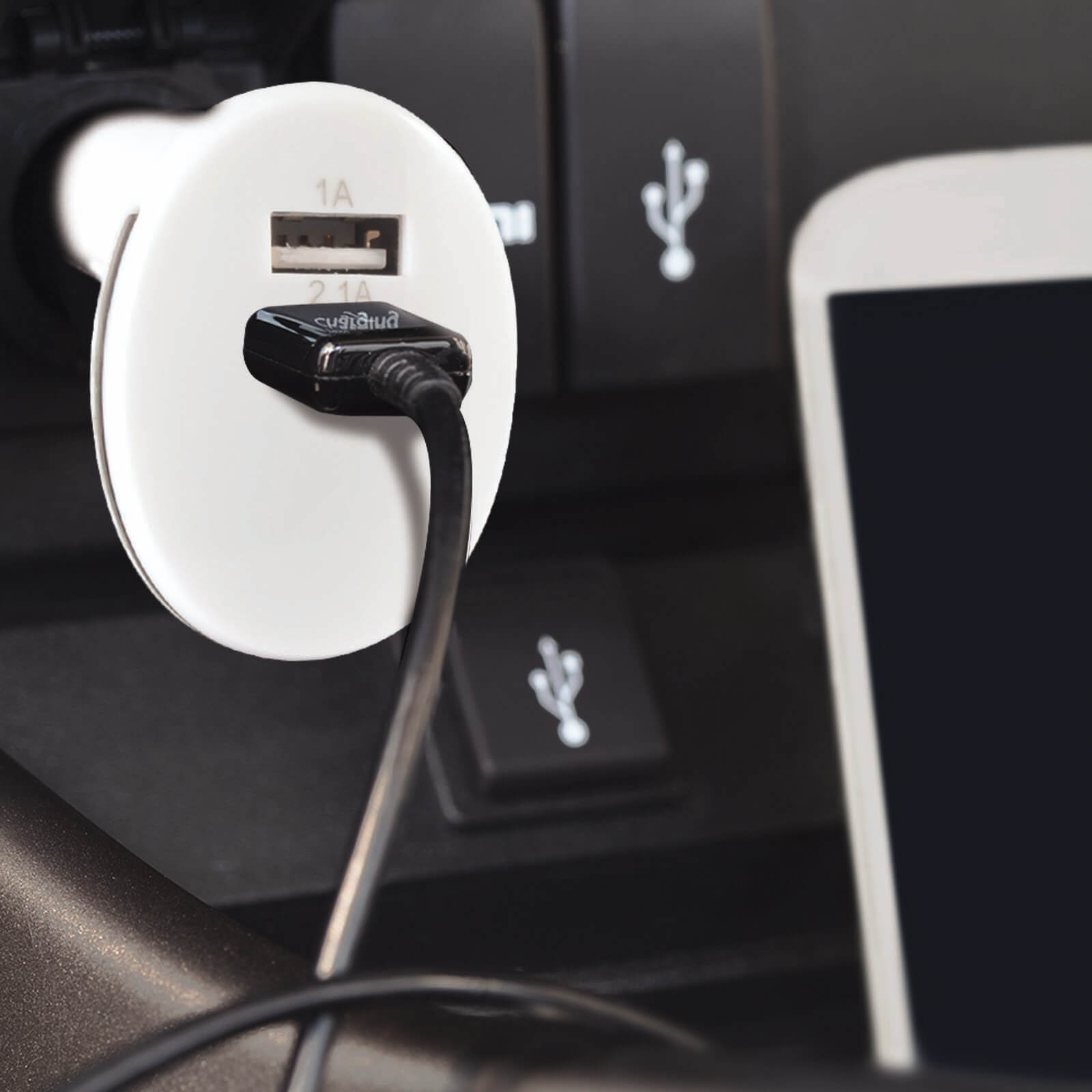 Monza Car Charger - Image 3